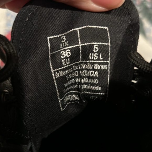 Dr Martens Womens 1460 Vonda Floral Leather Lace Up Boots - size 5 NWOT - Picture 6 of 8